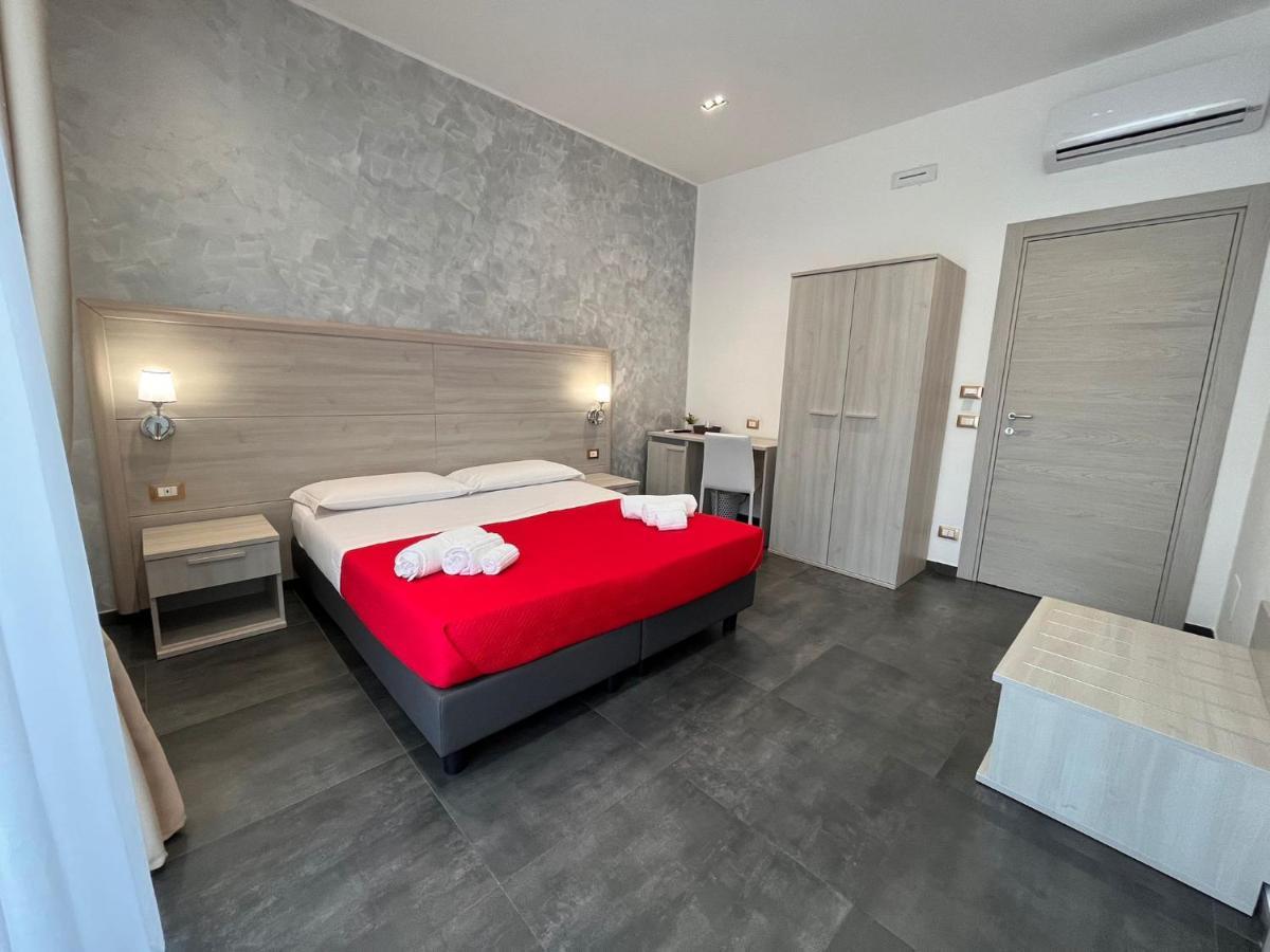 B&B Margherita Messina Eksteriør bilde